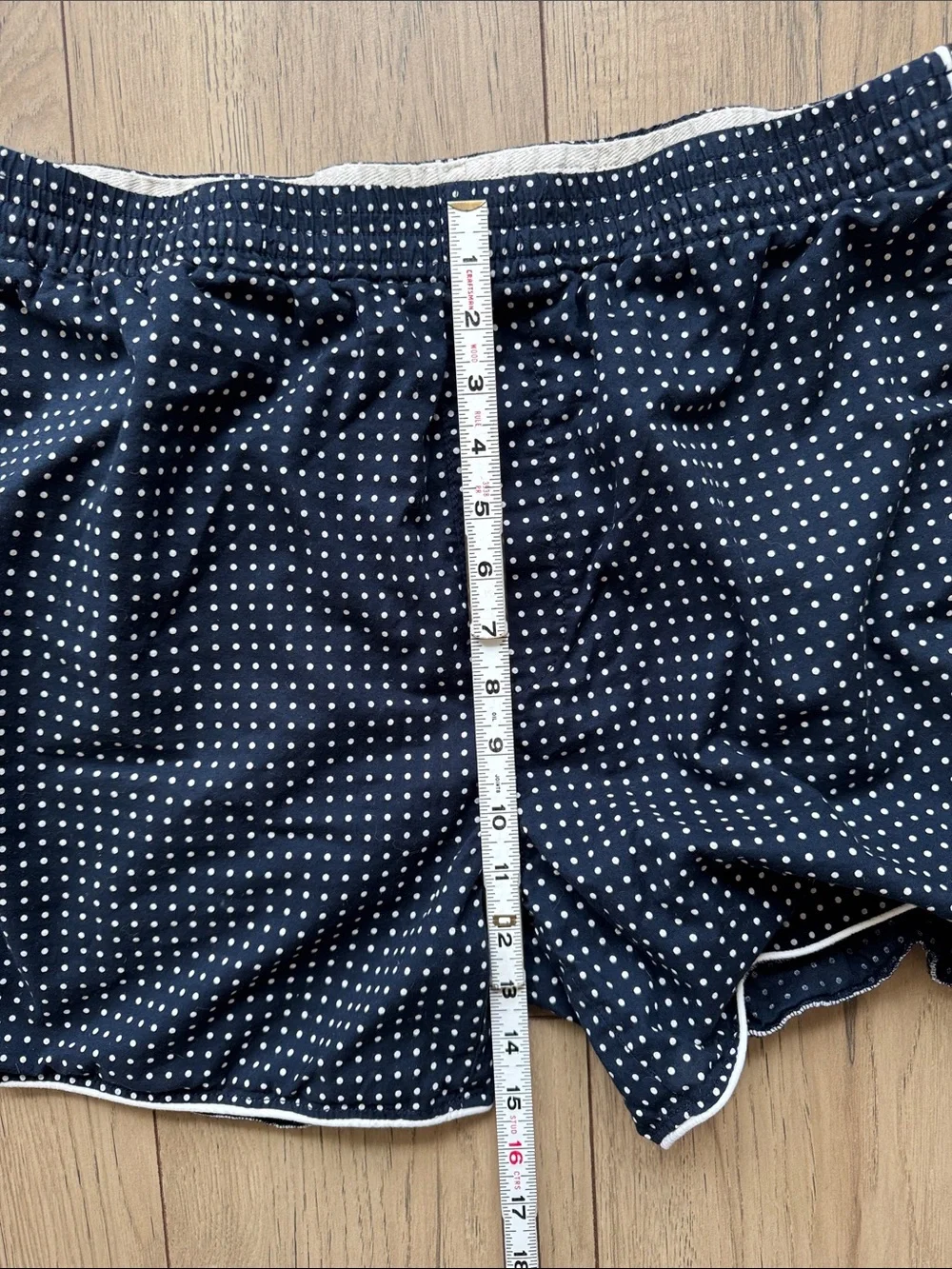 J. Crew Polka Dot Shorts Men’s Large Navy Blue Drawstring Lounge Casual